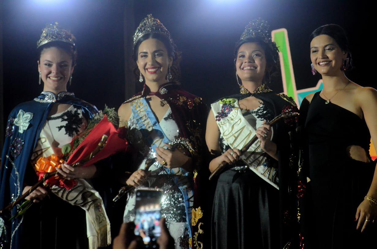 REINAS