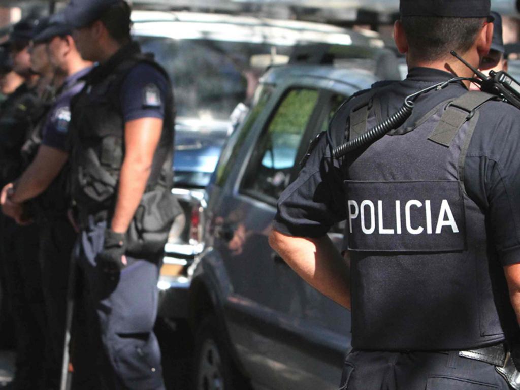 1606777276472Chaleco policial1